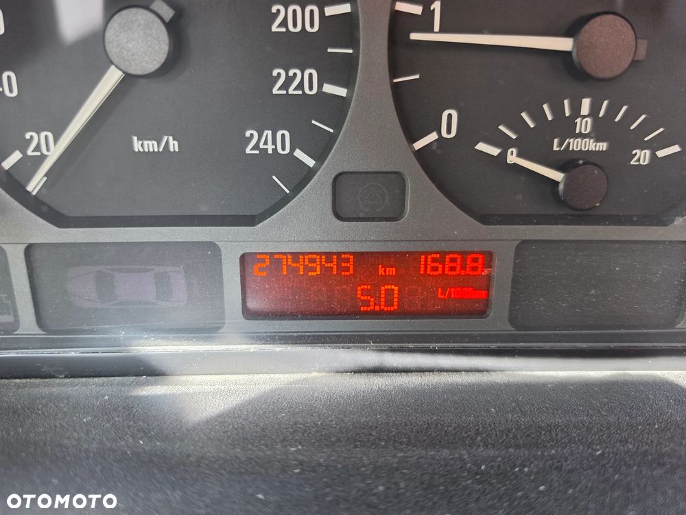 BMW Seria 3 320d - 12