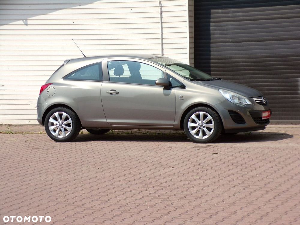 Opel Corsa - 3