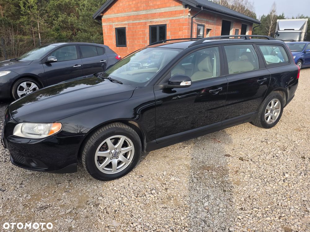 Volvo V70 2.0D Momentum - 33