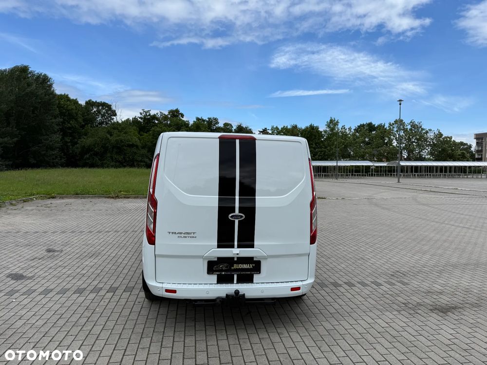 Ford TRANSIT CUSTOM - 8