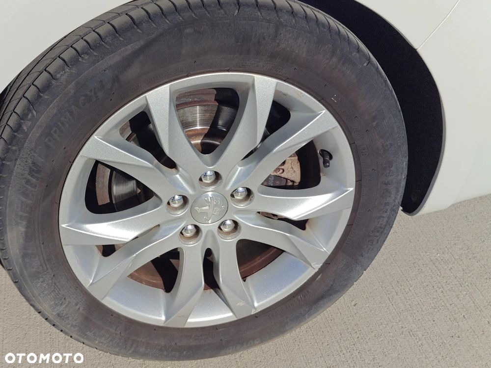 Peugeot 508 1.6 T Allure - 36