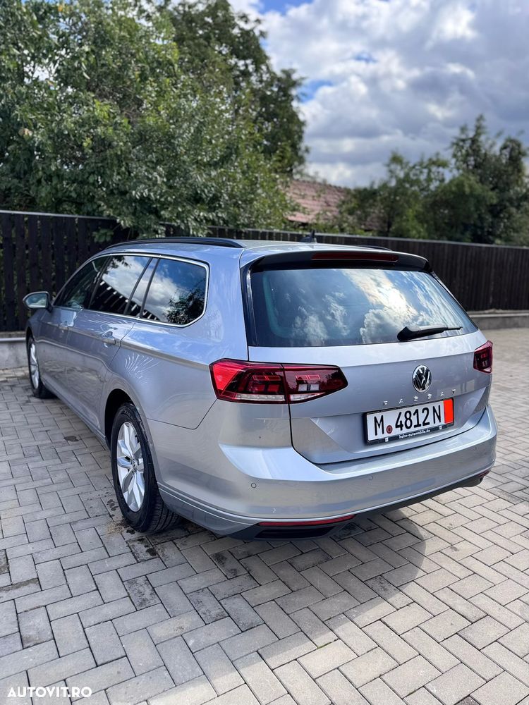 Volkswagen Passat 2.0 TDI SCR DSG Elegance - 4
