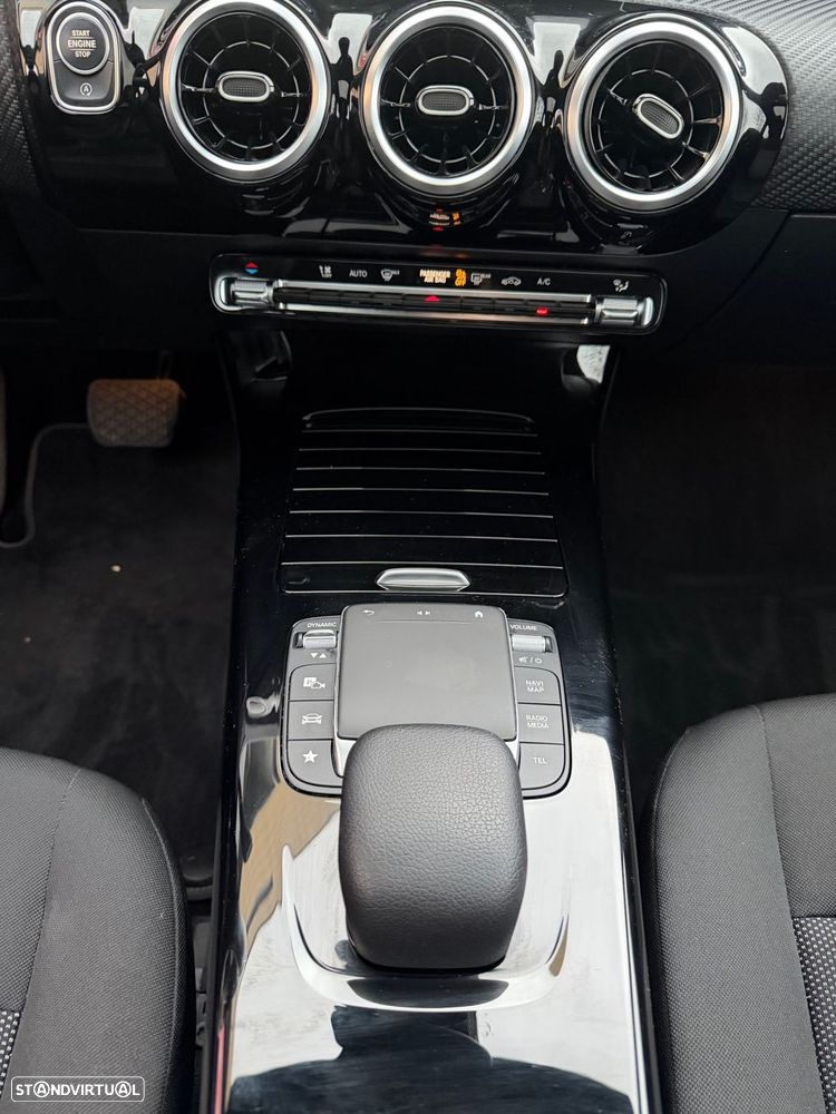 Mercedes-Benz CLA 200 - 20