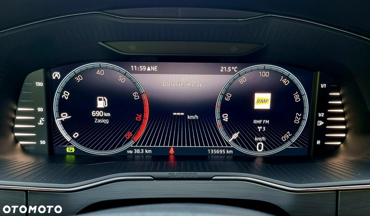 Skoda Superb - 34