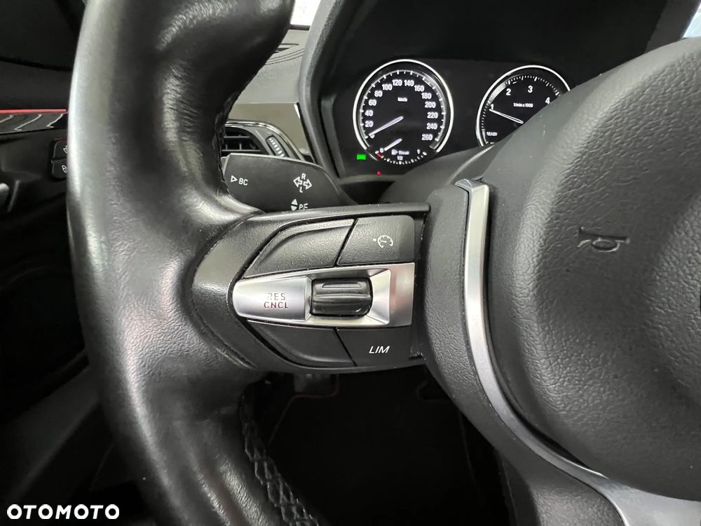 BMW X1 sDrive18d Advantage - 17
