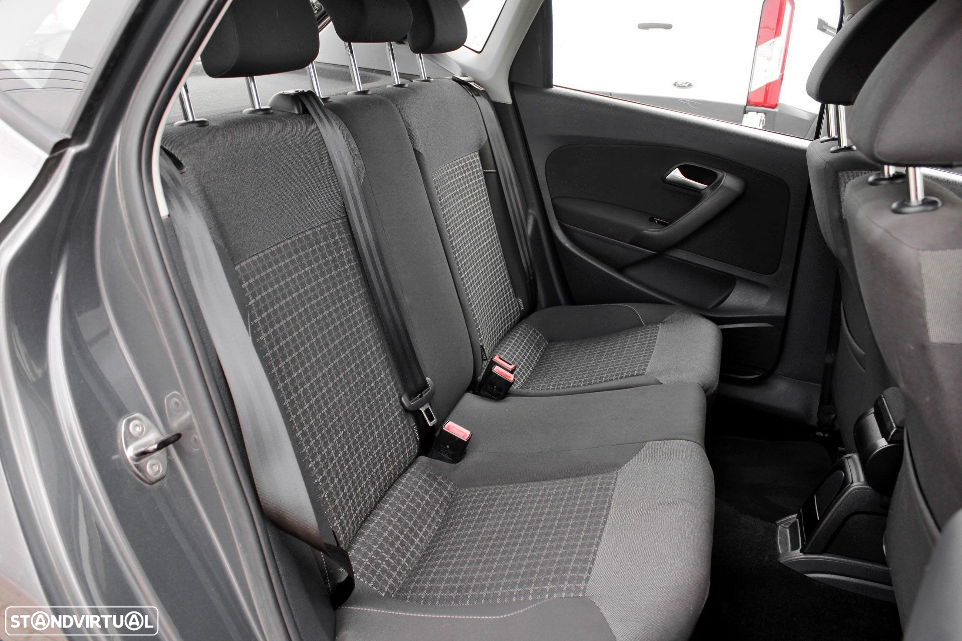 VW Polo 1.0 Confortline - 17