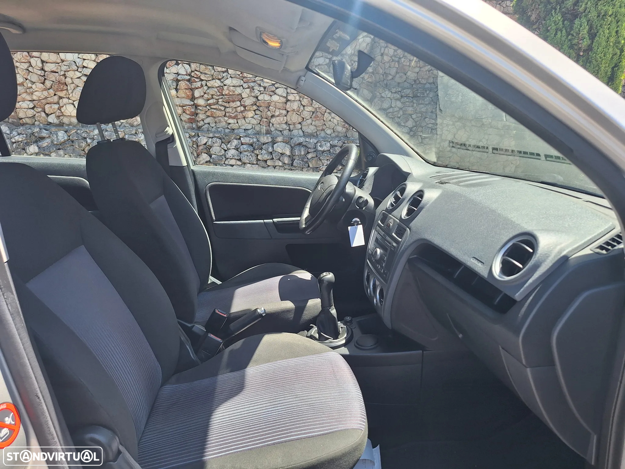 Ford Fiesta 1.25 Trend - 5