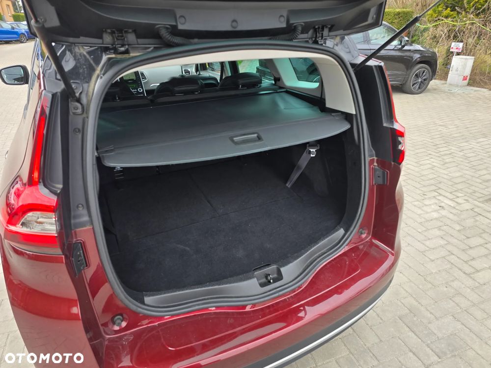 Renault Grand Scenic - 20