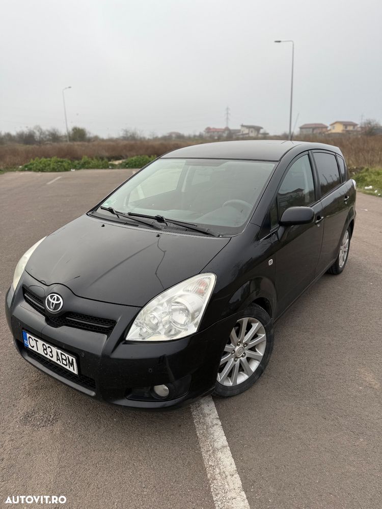 Toyota Corolla Verso 2.2 D-4D Sol Plus - 2