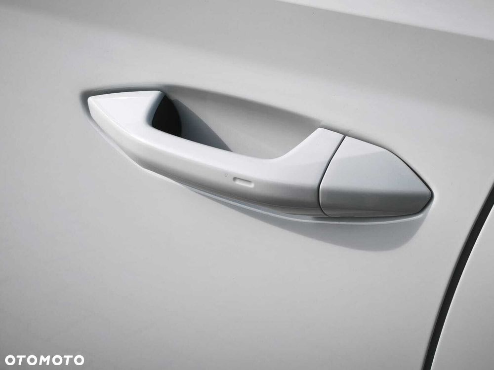 Skoda Octavia 2.0 TDI Edition 130 Essence DSG - 36