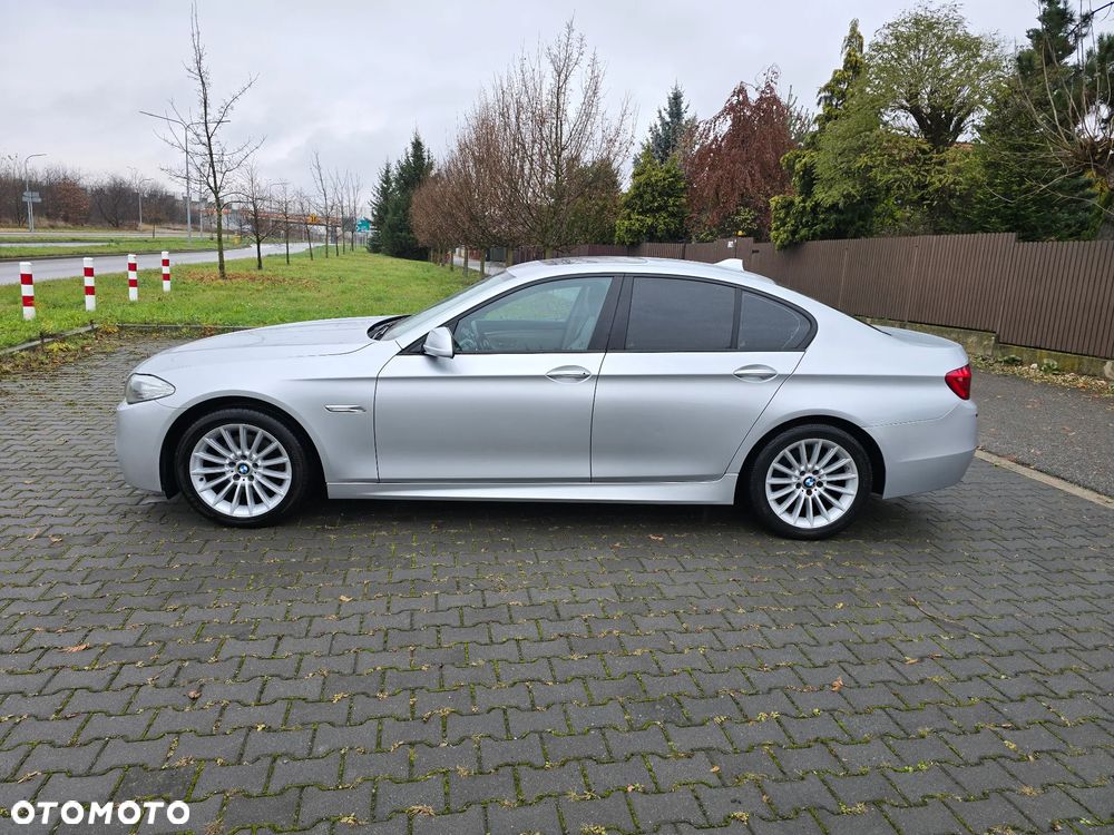 BMW Seria 5 528i Sport-Aut - 6