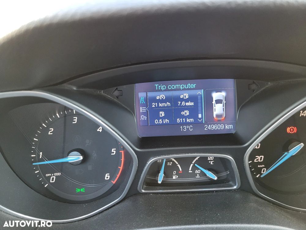 Ford Focus 1.6 TDCi DPF SYNC Edition - 25