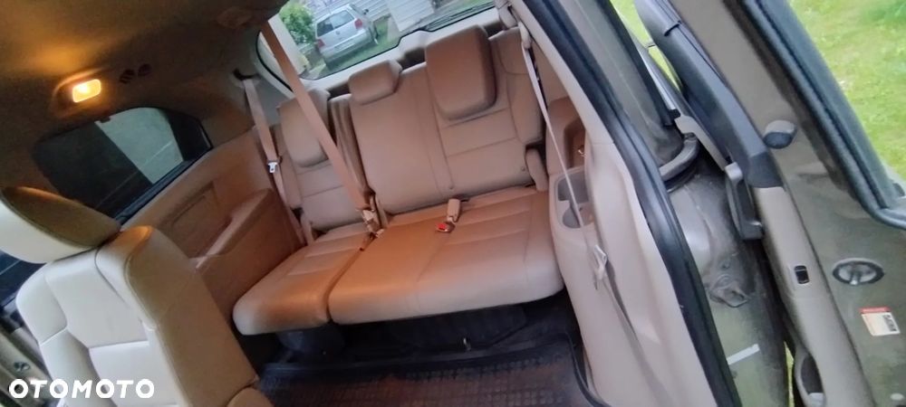 Honda Odyssey 3.5 LX - 13