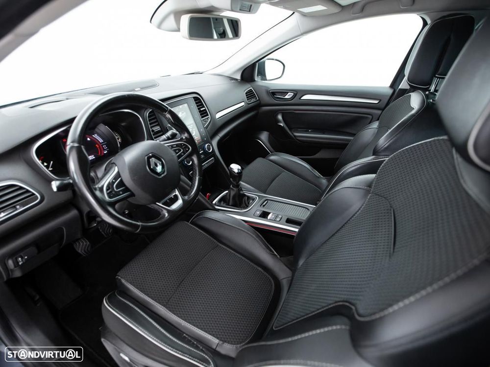 Renault Mégane - 7
