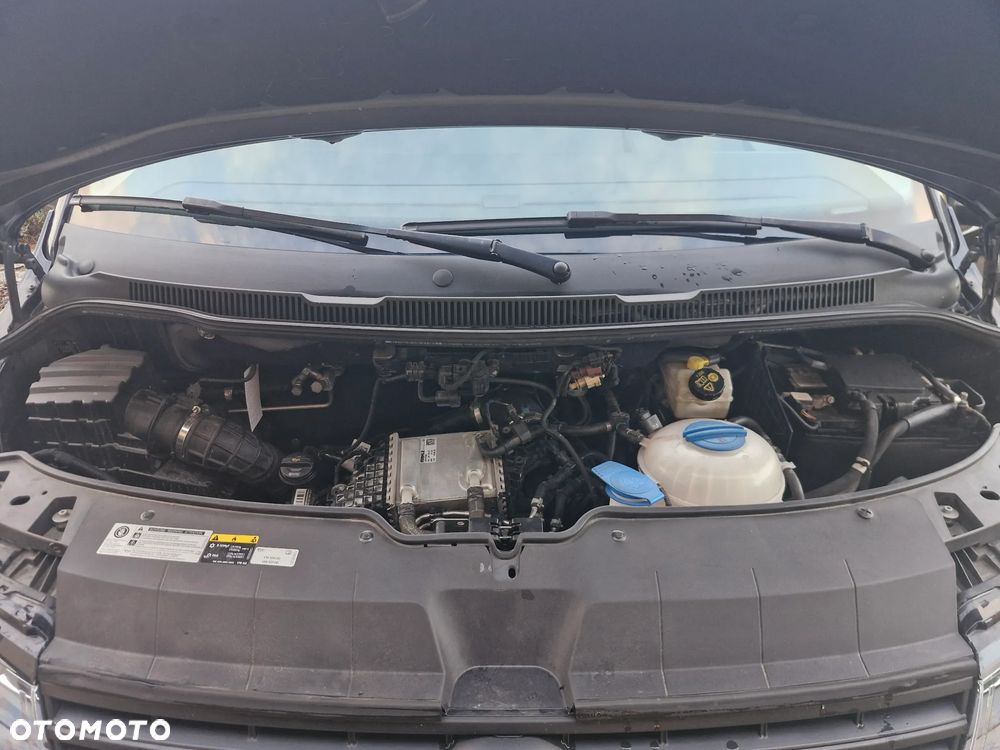 Volkswagen Multivan 2.0 TDI L1 Trendline - 17