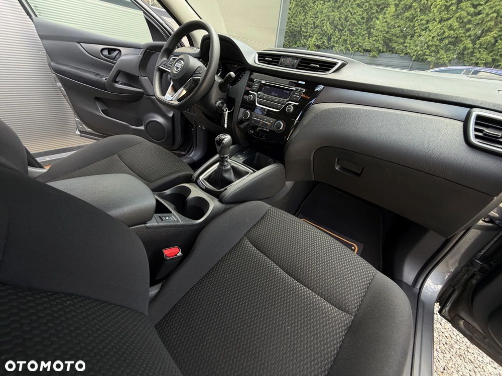Nissan Qashqai 1.3 DIG-T N-Connecta - 15