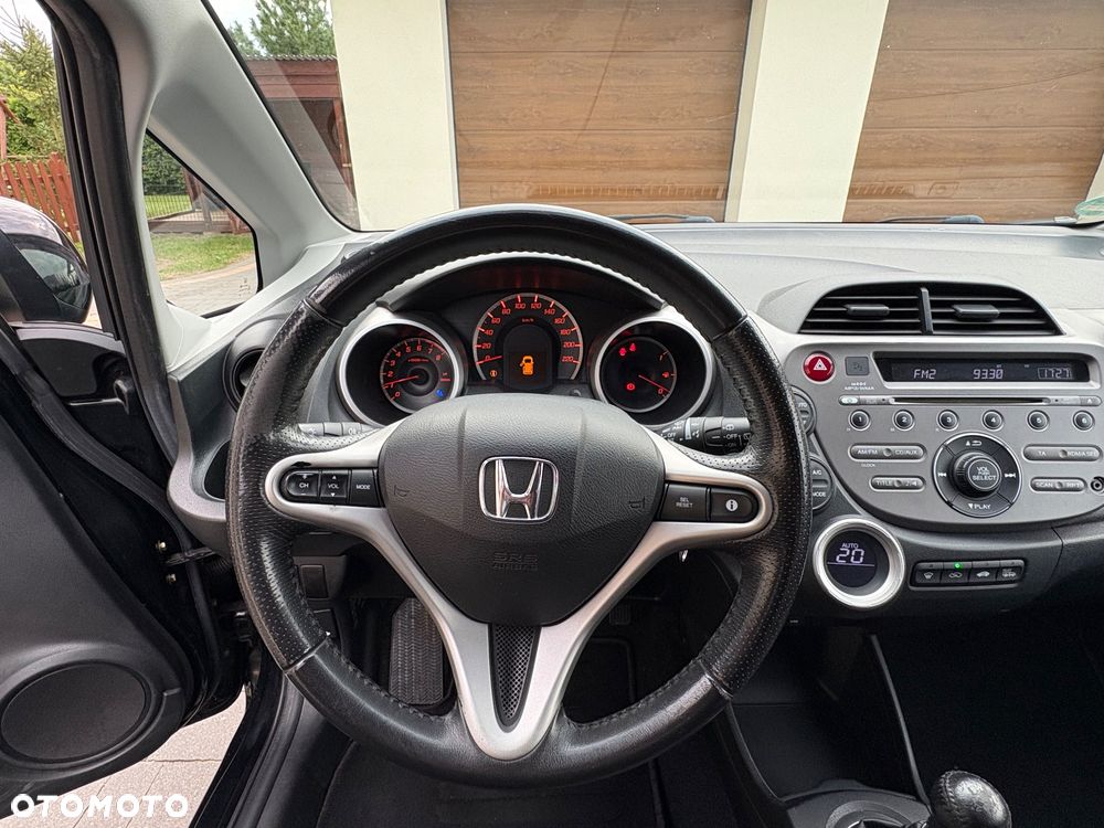 Honda Jazz 1.4 i-VTEC Exclusive - 23