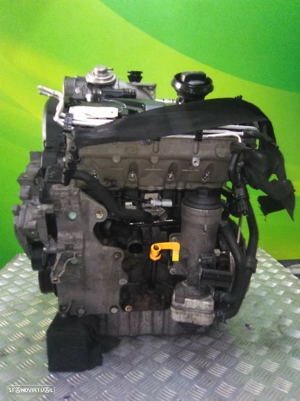 Motor Vw Golf V 1.9 Tdi De 2003 Ref. BKC - 1