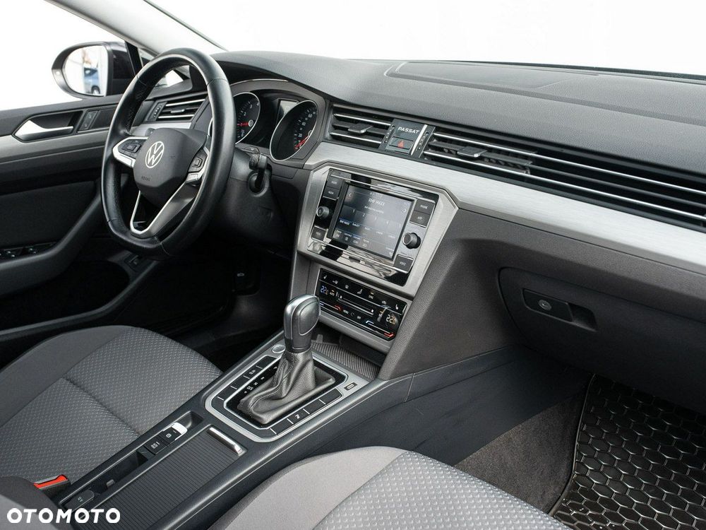 Volkswagen Passat 1.5 TSI EVO Essence DSG - 36