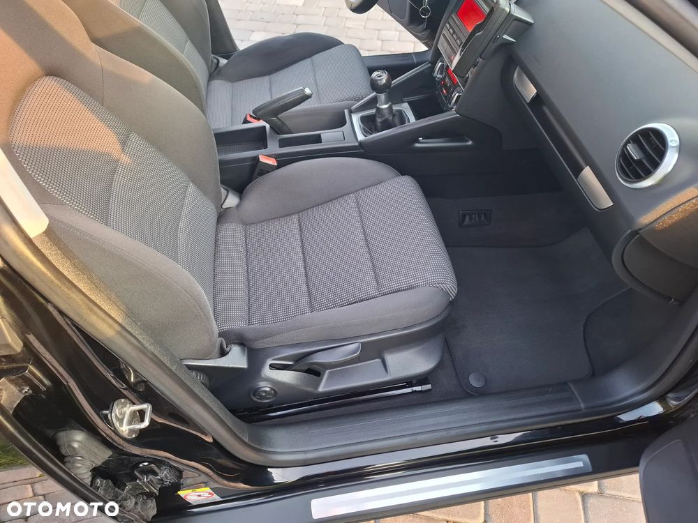 Audi A3 Sportback - 15