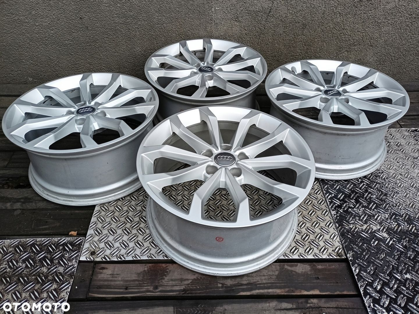 Oryginał felgi 18cali 8W0 Audi A4 B9 Q5 S4 A6 C7 ET40 - 2