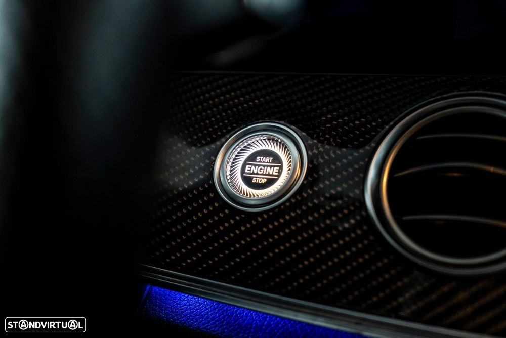 Mercedes-Benz E 300 - 22