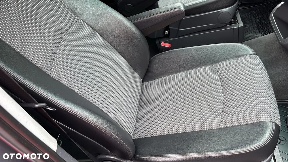 Mercedes-Benz Viano 3.0 CDI Ambiente (d³ugi) - 23