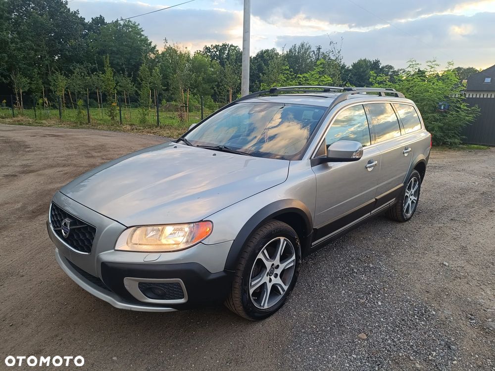 Volvo XC 70 T6 AWD Geartronic Momentum - 2