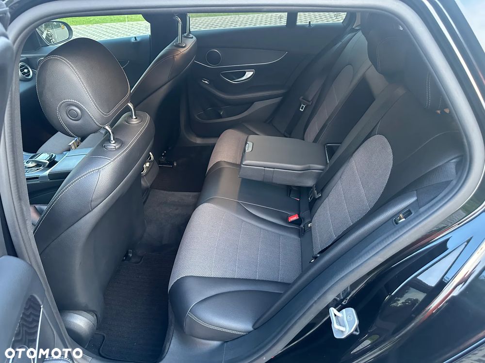Mercedes-Benz Klasa C 180 (BlueTEC) d 7G-TRONIC Avantgarde - 12