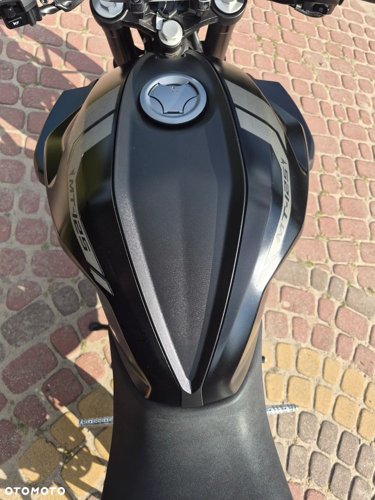 Yamaha MT - 14