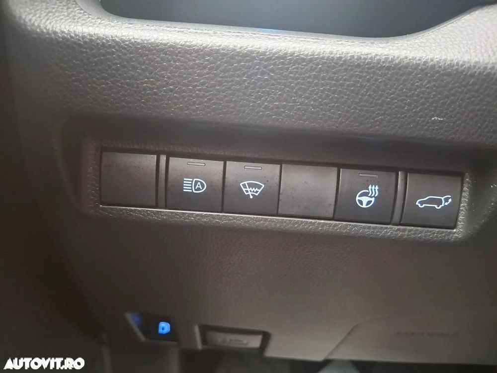 Suzuki Across PLUG-IN HYBRID - 15