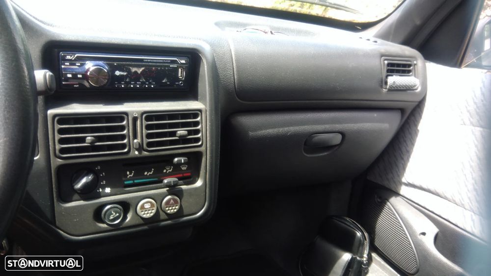 Peugeot 106 - 7