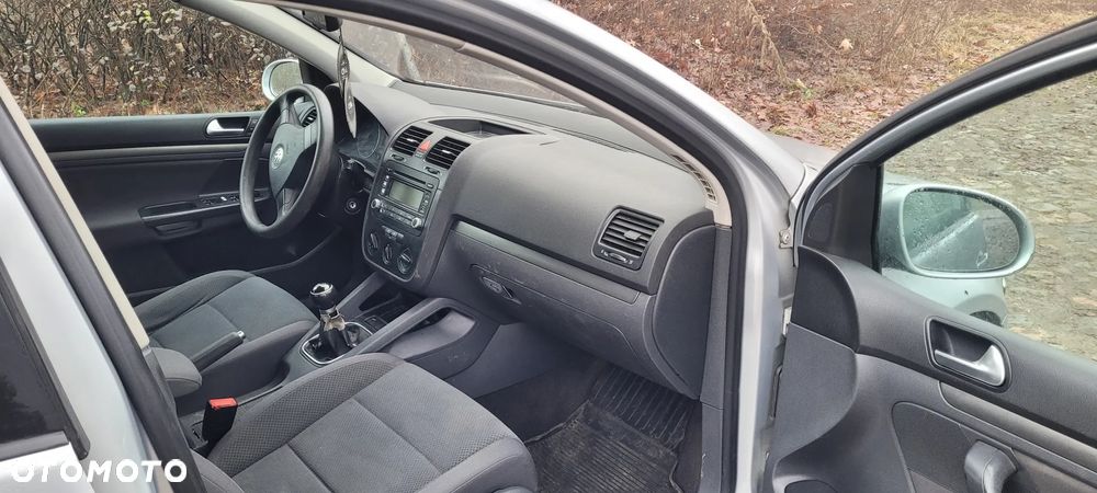 Volkswagen Golf 1.9 TDI Tour Edition - 5