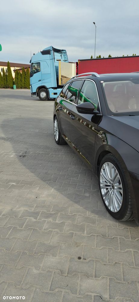 Skoda Superb 2.0 TDI L&K - 14