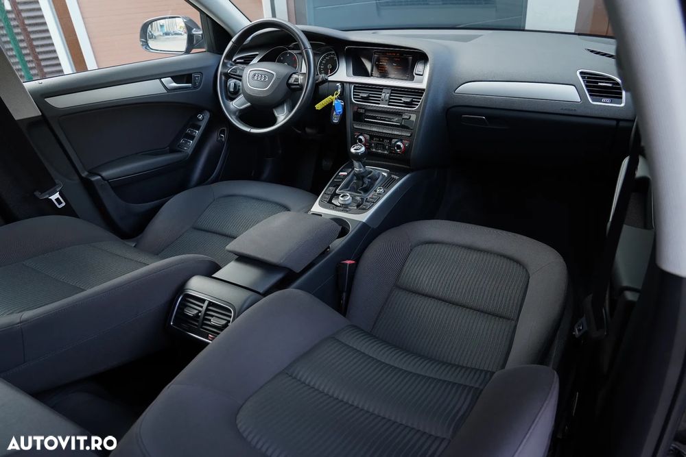 Audi A4 Avant 2.0 TDI e DPF S line Sportpaket - 10