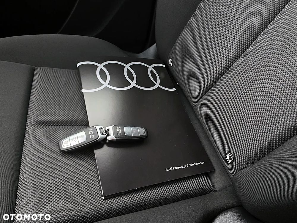 Audi Q4 Sportback e-tron 35 - 30