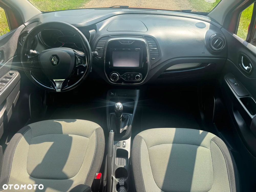 Renault Captur - 25