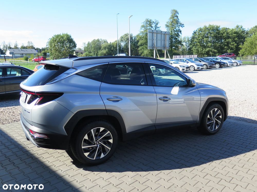 Hyundai Tucson - 8