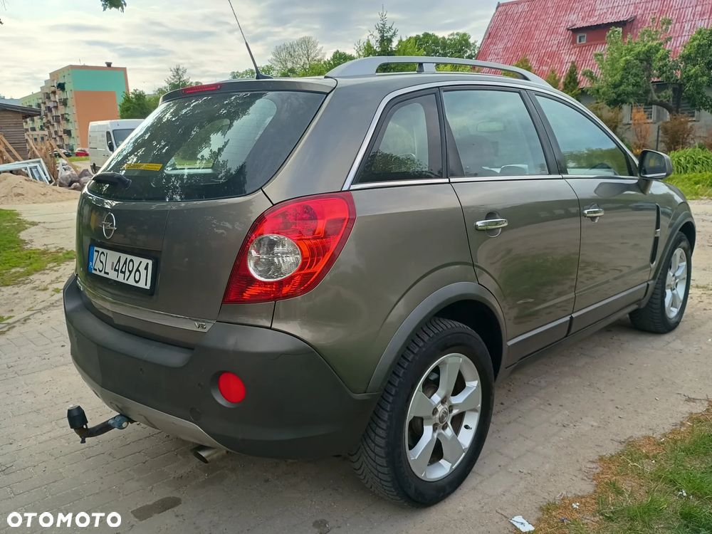 Opel Antara - 10