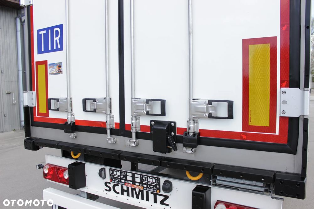 Schmitz Cargobull FP 60 V7 CARRIER VECTOR 1550 / DOPPELSTOCK / JAK NOWA / ŚCIANA 7 CM / - 7