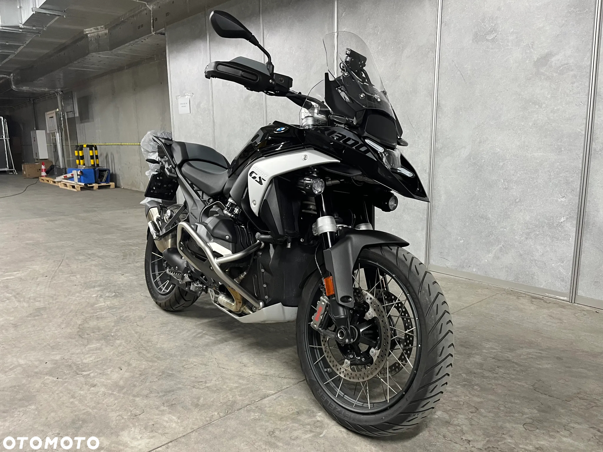 BMW R - 2