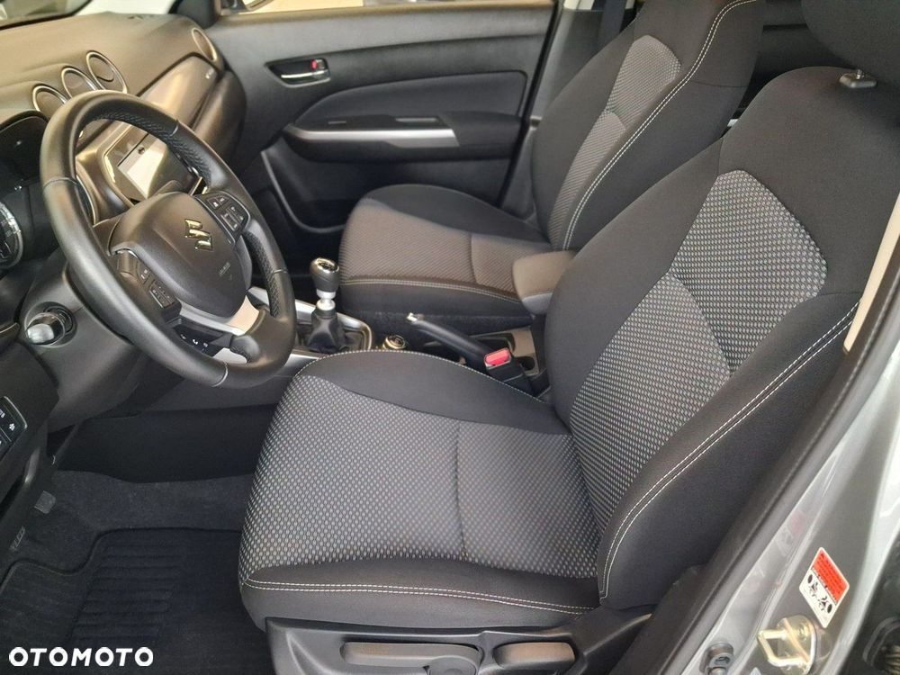 Suzuki Vitara - 15