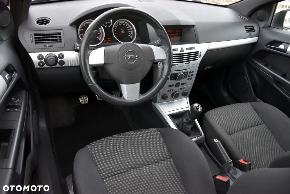 Opel Astra 1.8 Sport - 5