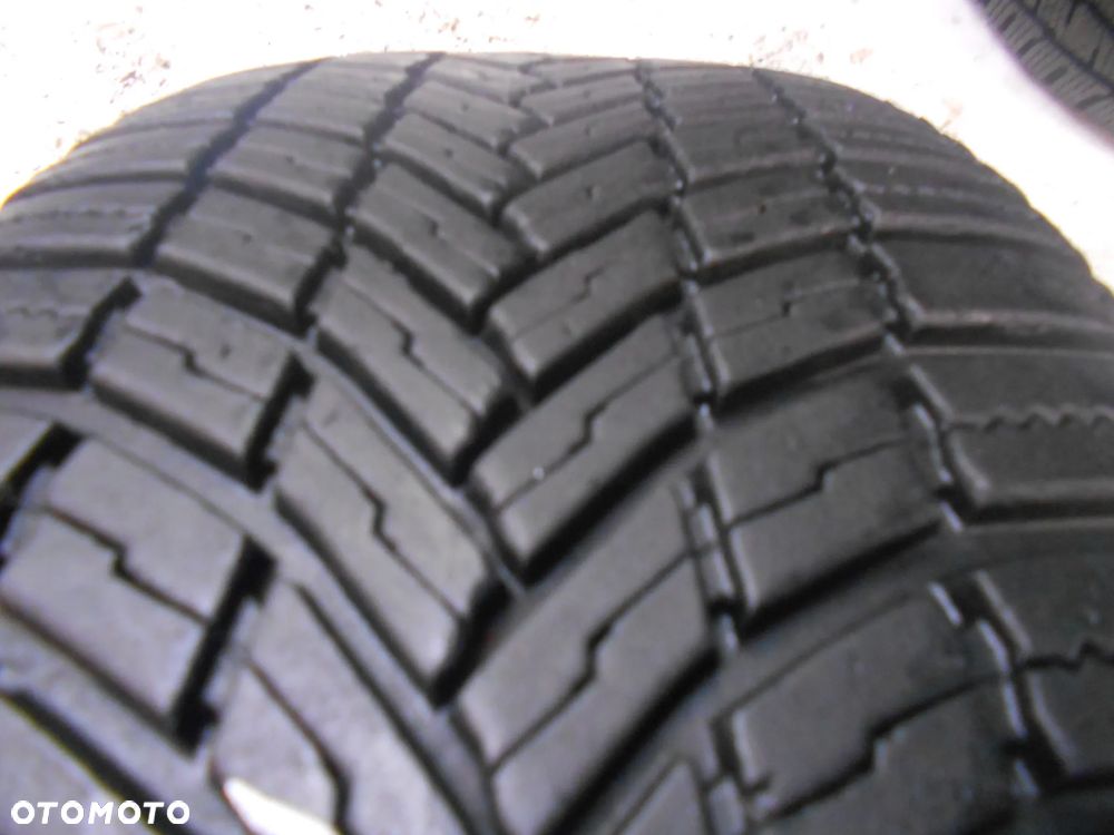 OPONA POJEDYNKA 205/60R16 BRIDGESTONE WEATHER CONTROL A005 DOT 2423 6MM - 2