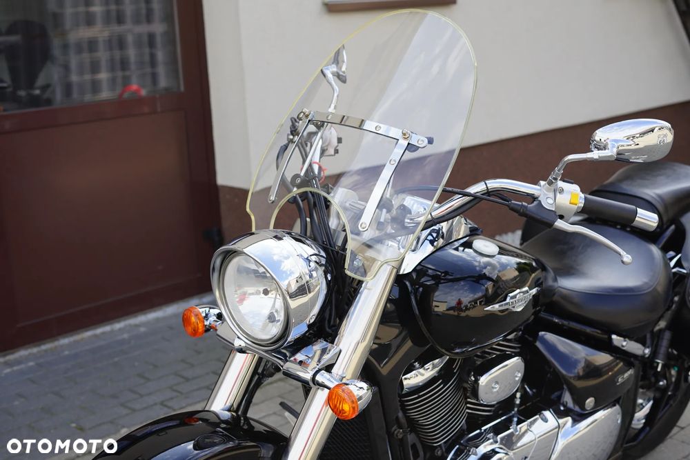 Suzuki VL 800 Volusia - 27