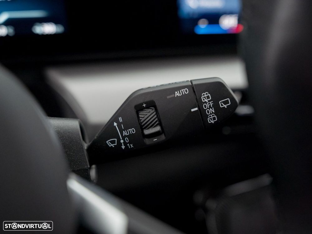 BMW iX1 eDrive20 xLine - 22