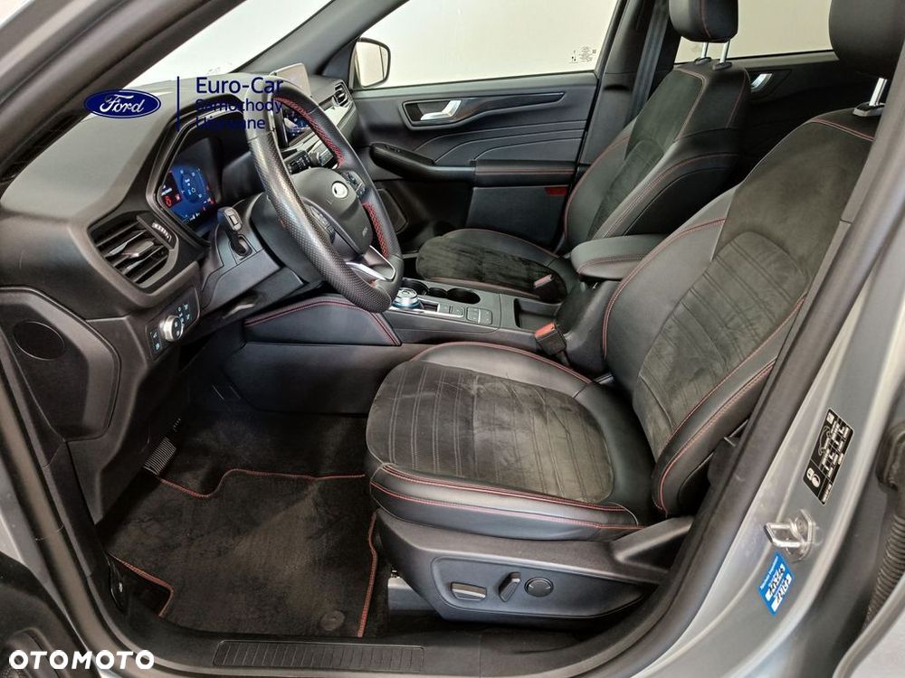 Ford Kuga 2.5 Duratec PHEV ST-LINE X - 11