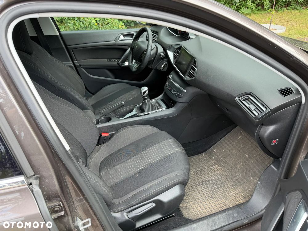 Peugeot 308 BlueHDi 120 Stop & Start Allure - 20