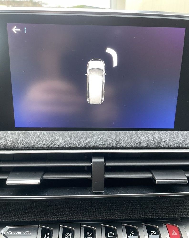 Peugeot 5008 1.5 BlueHDi Allure Pack - 32