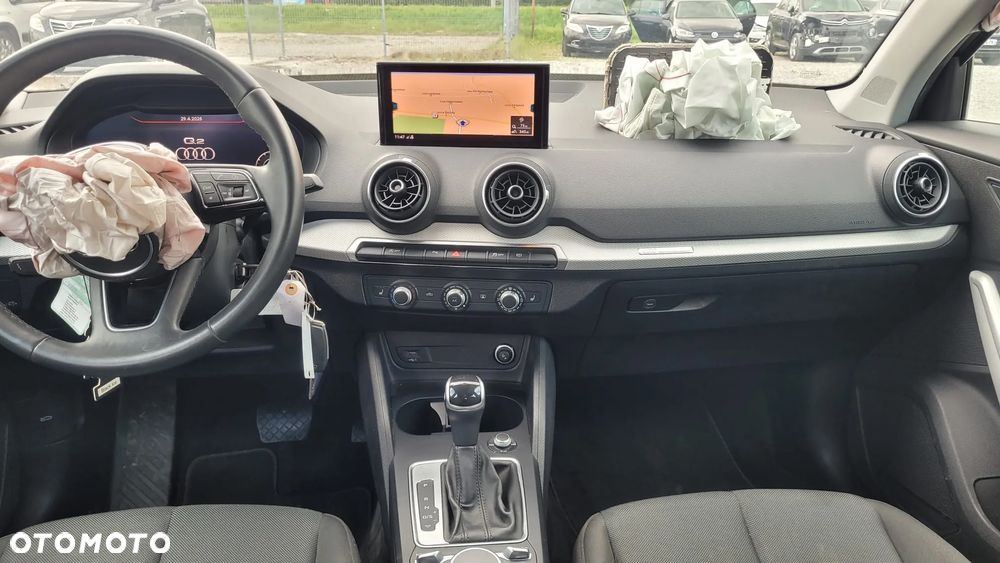 Audi Q2 35 TFSI S tronic design - 9